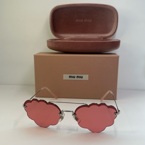 💯- New Authentic MIU MIU MU57U Irregular-Frame Sunglasses - Picture 6 of 16